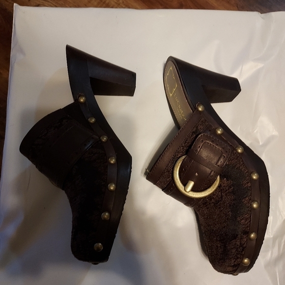 Liz Claiborne new york size 6 slide on, nwot , wooded heel studded - Picture 4 of 11